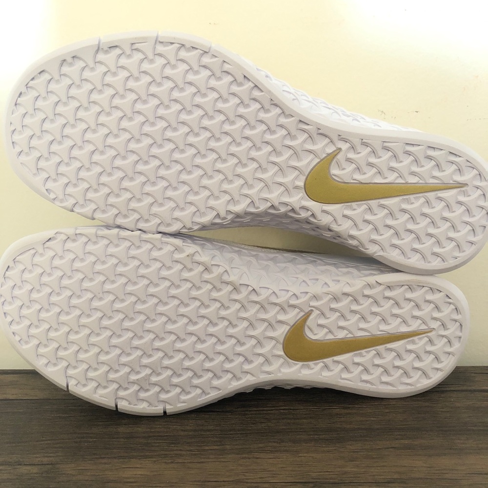 Women’s Nike Metcon 3 White Gold Size 11 - Picture 5 of 7